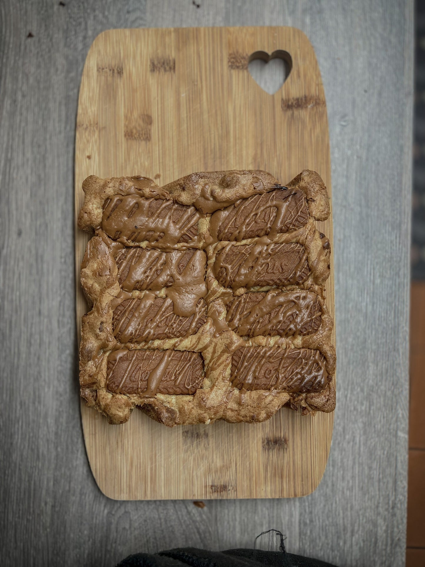 Lotus Biscoff Blondies